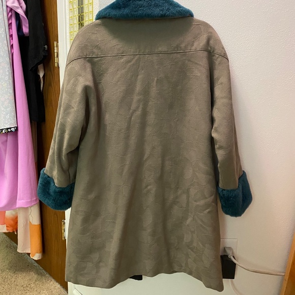 OOAK Handmade Wool, Faux Sherpa, Satin Lined Coat Ginkgo Leaf Patttern Medium - Picture 2 of 9